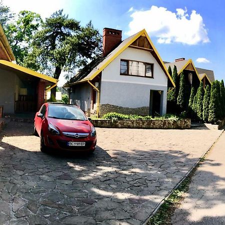 Hotel Tri Dorogi Lemberg Exterior foto